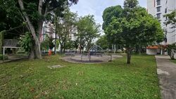 Mayflower Gardens (D20), Terrace #563674791